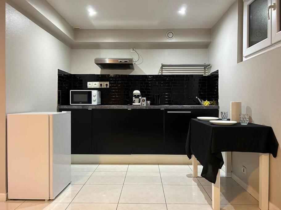 Cosy Studio - 10 Min Away From Cdg Aeroport - 30 Min Away From Paris - Parc Asterix - Olympic Games 2024 Le Thillay Eksteriør billede